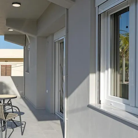 Nisimos Modern Apartment Hersonissos  Dış mekan fotoğraf